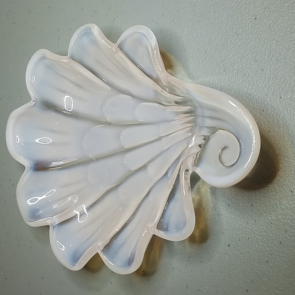 Duncan Miller pale pink Sanibel shell